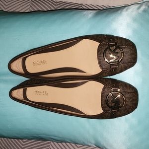 Michael Kors ballet style logo flats